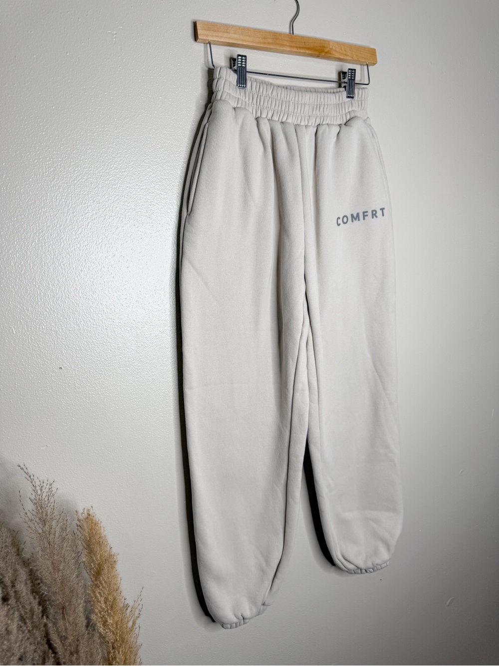Comfrt | Tranquil Sweatpants, Medium, Cotton Color, like new - Picture 4 of 13